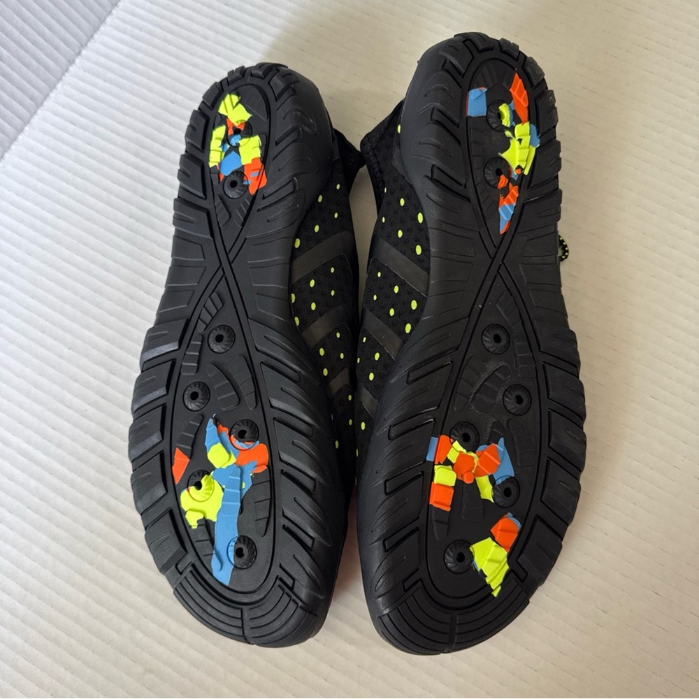 Brand New Water‎ Shoes – Size 44 (Men’s US 10.5-11) - Picture 5 of 5